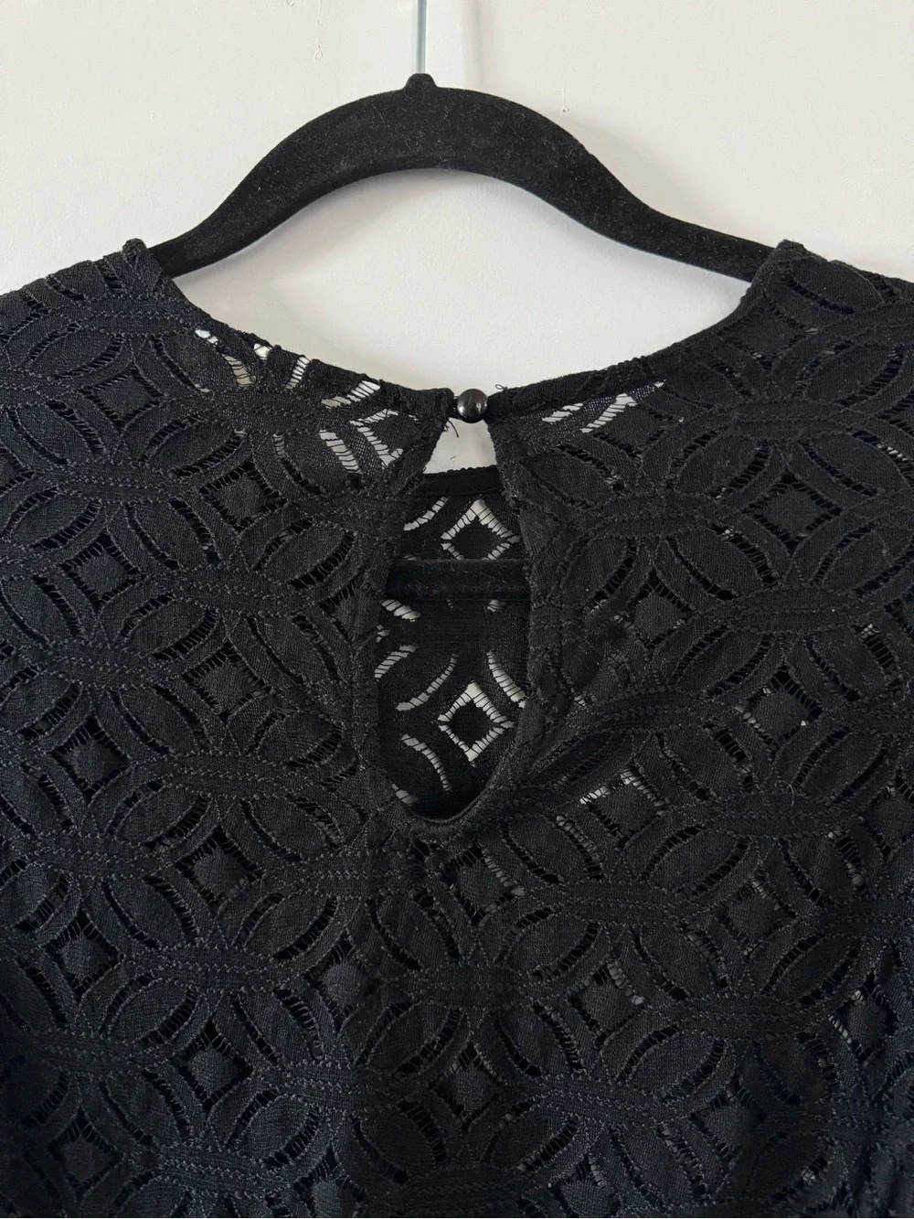 H&M Black Lace Bell-Sleeve Women's Top, cotton blend size small - Picture 7 of 9
